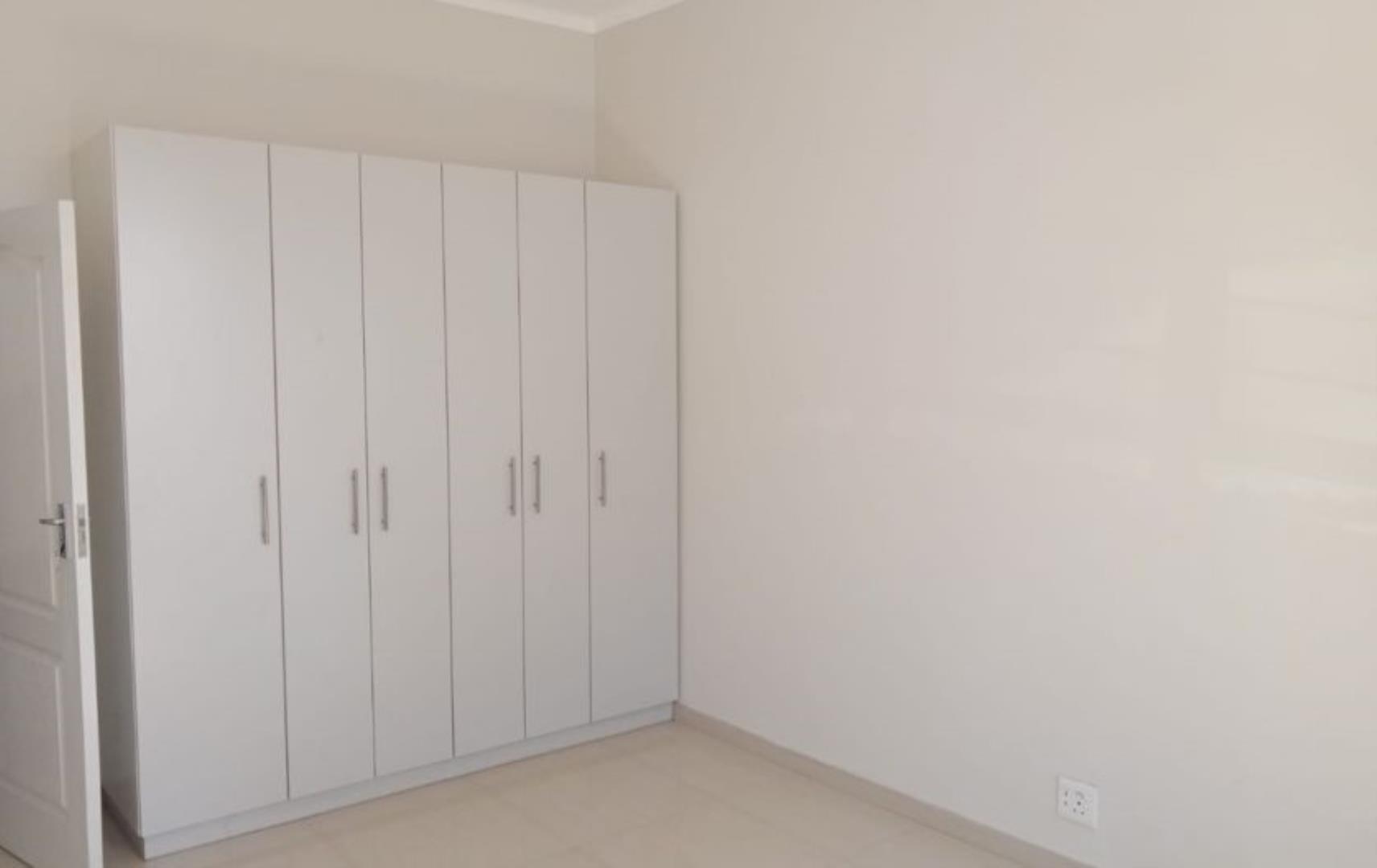 740307_2.jpg