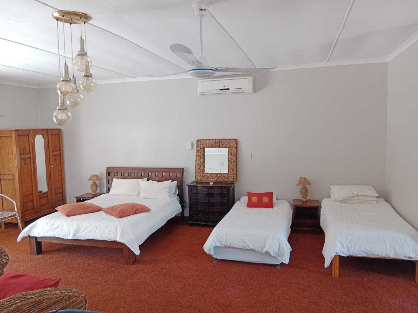 751218_HOUSE_ROOM_1.jpg