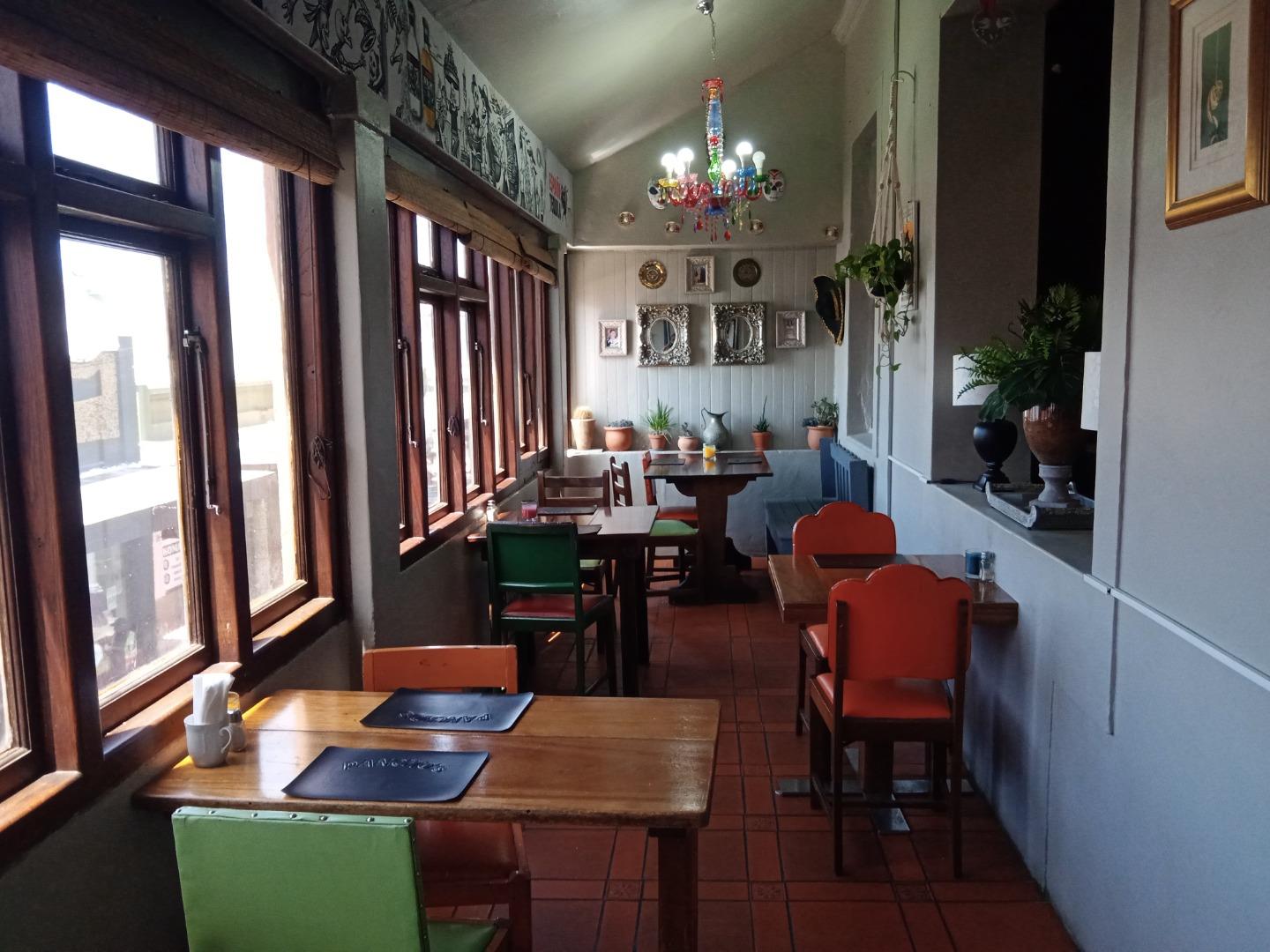 706160_Upstairs_Gallery.jpg