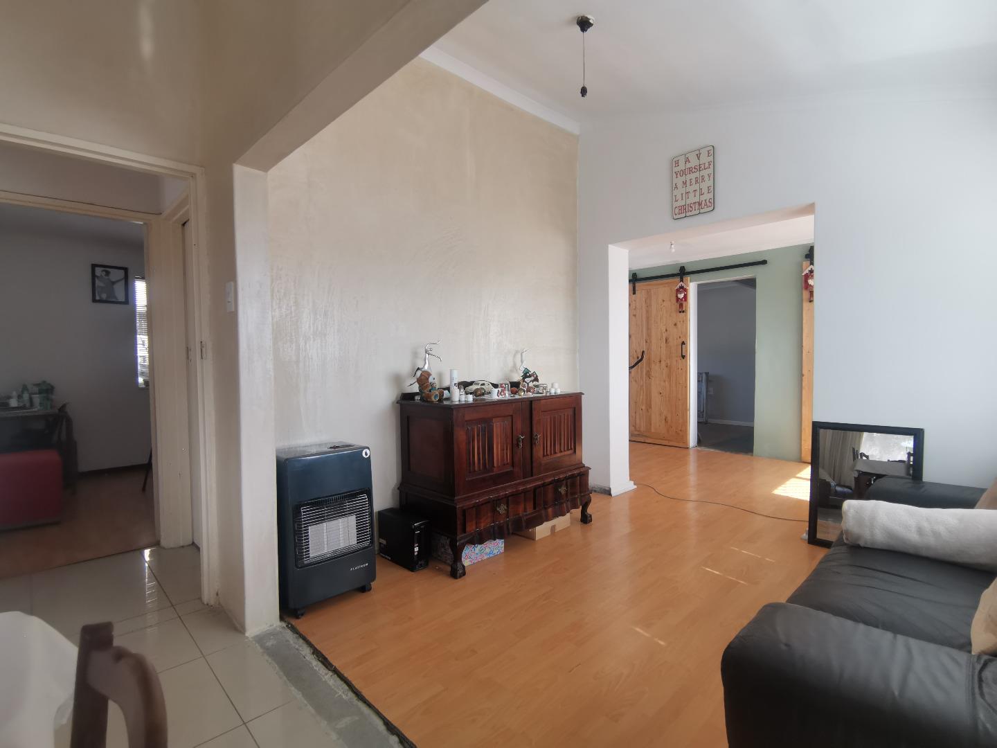 House + Cottage/Flat for Sale in Lansdowne, Cape Town 706671