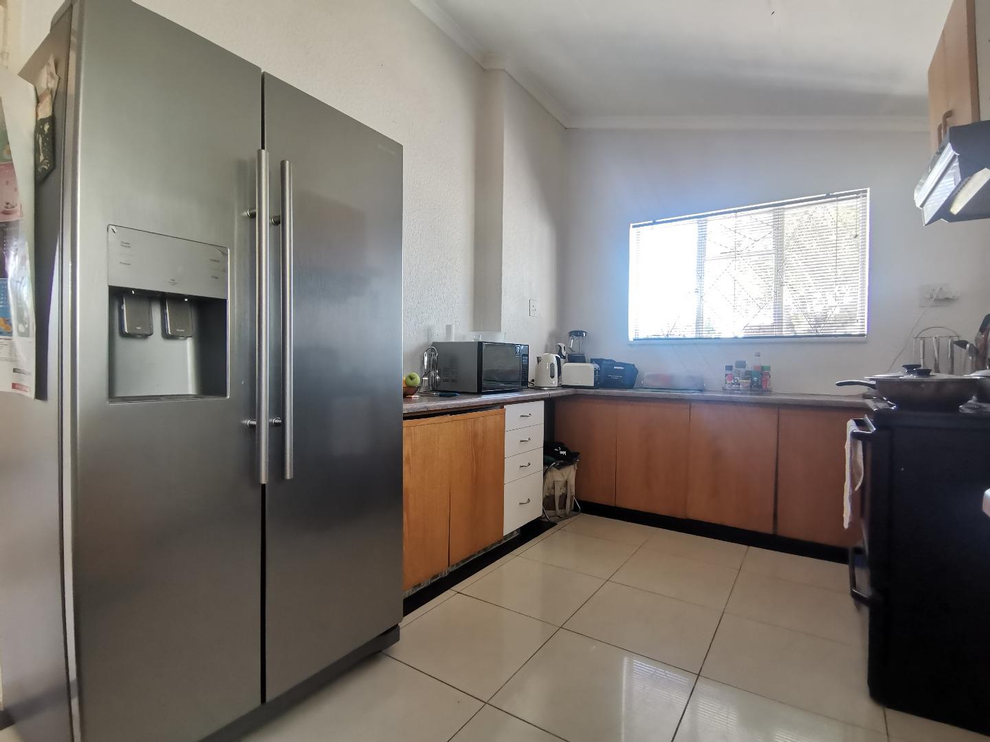 House + Cottage/Flat for Sale in Lansdowne, Cape Town 706671