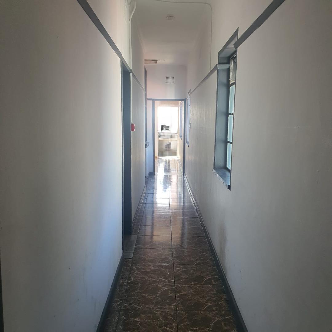 727313_727313_passage.jpg