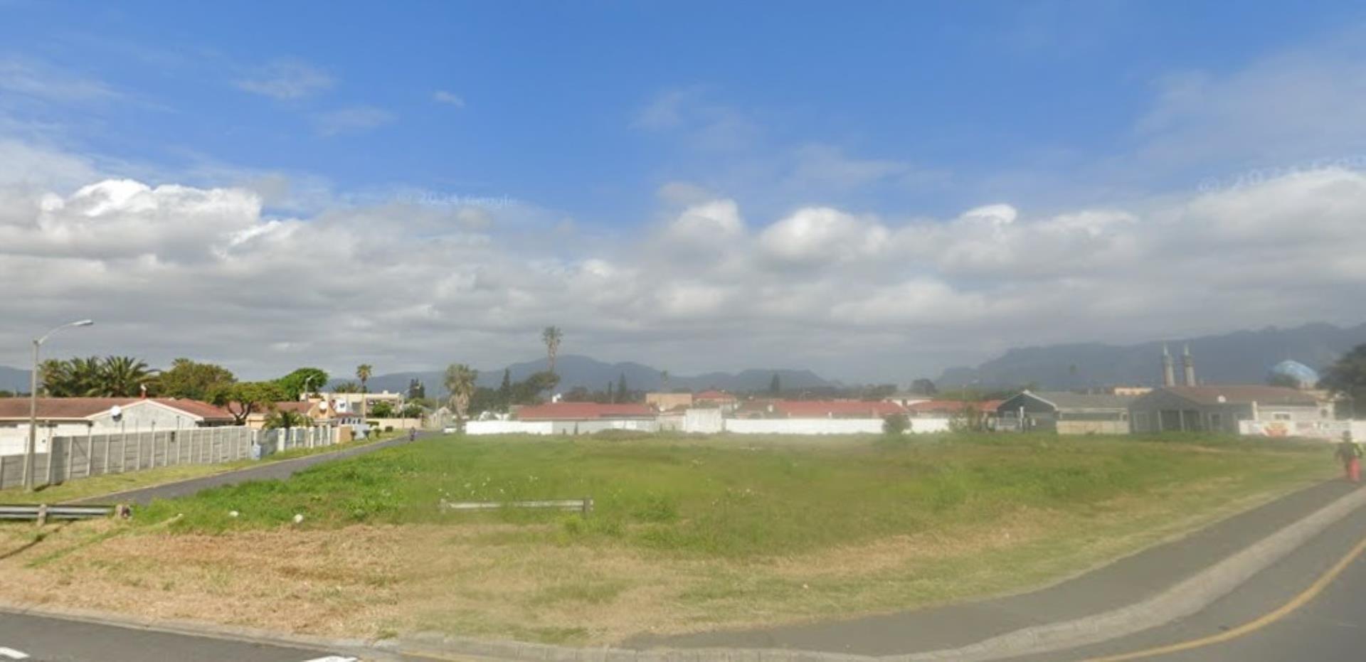 751360_5.jpg