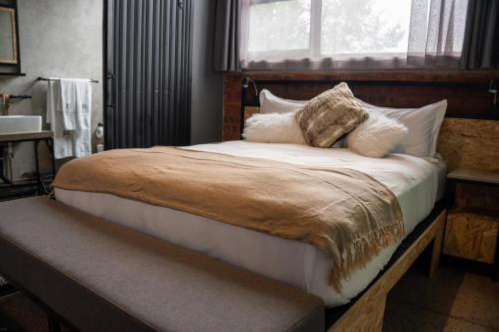 753571_room14.jpg