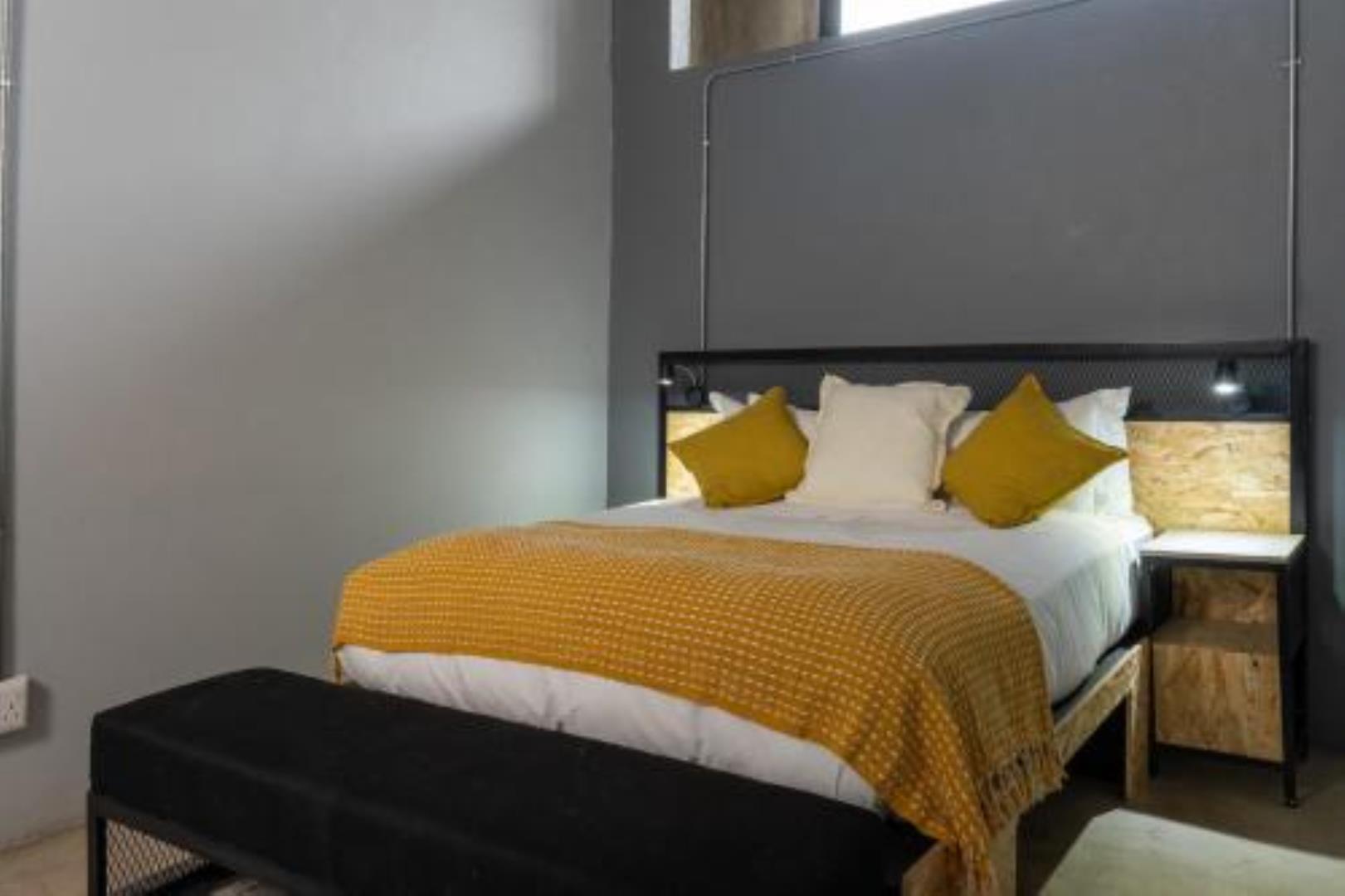 753571_room17.jpg