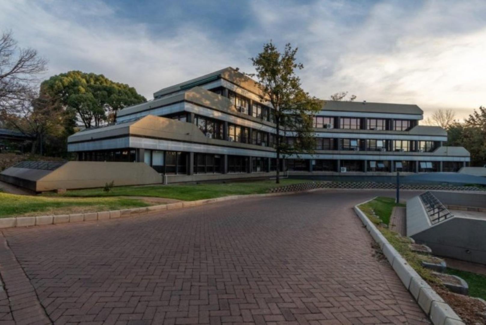 754369_1-Pellmeadow_Office_Park.jpg