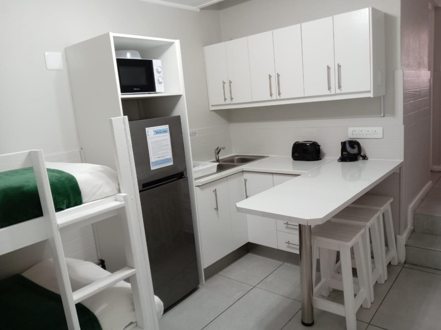 766633_kitchen1.jpg