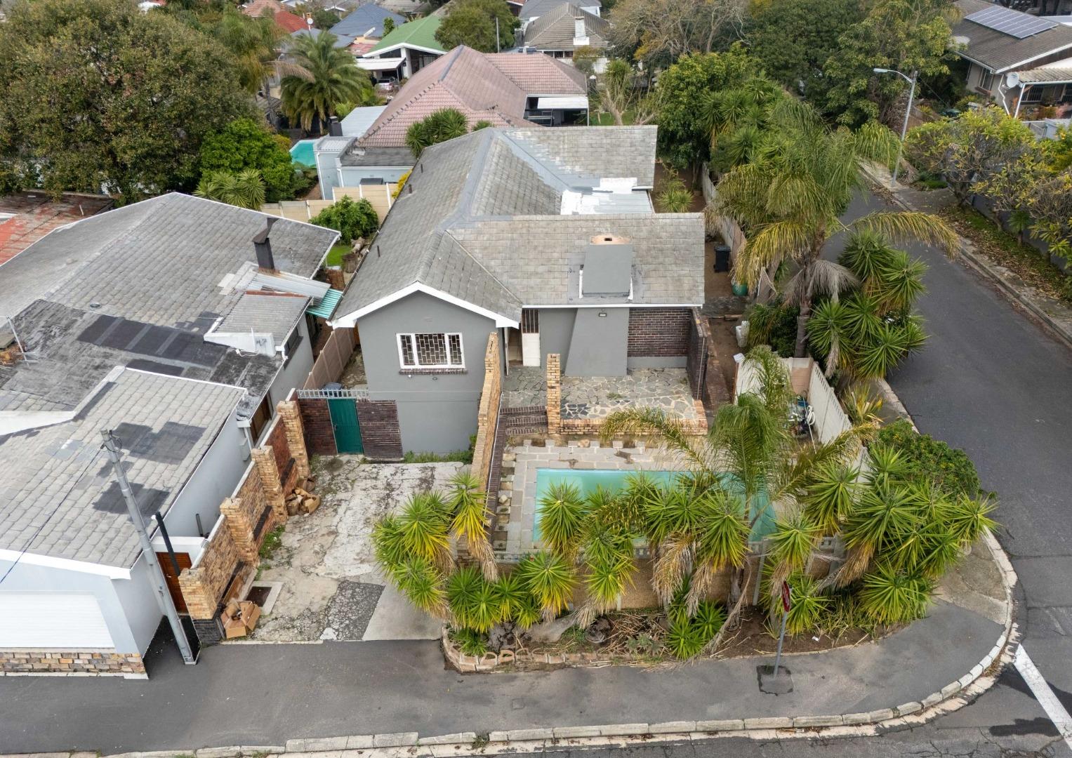 House in , Bellville - Western Cape