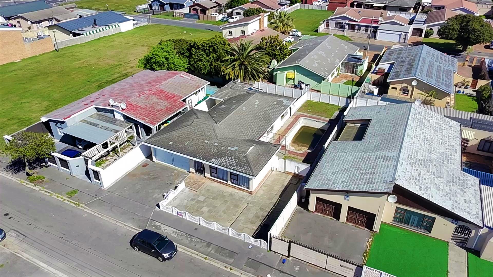 769256_DJI_20260823121556_0306_D_Moment.jpg