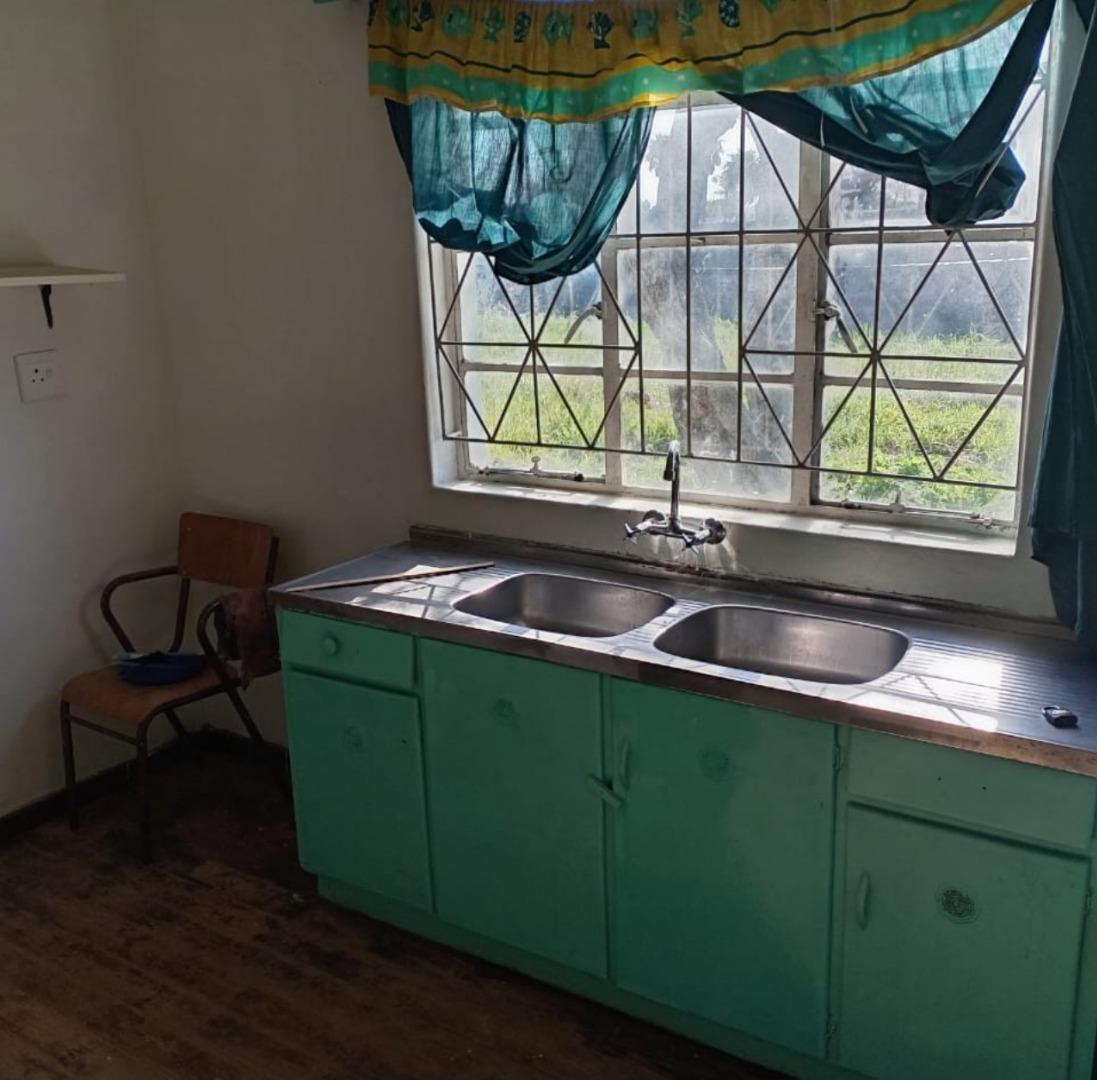 769371_Kitchen_c_page-0001.jpg